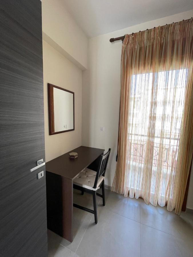 Belvedere 1 Drama Ngoại thất bức ảnh